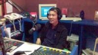 Cara Jadi Penyiar Radio: Teknik Dasar Siaran