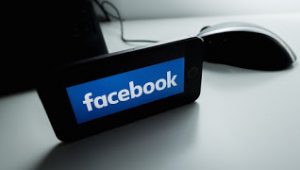 facebook medsos