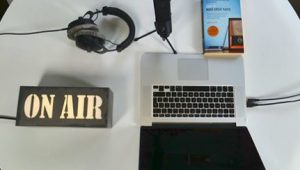 kamus istilah radio