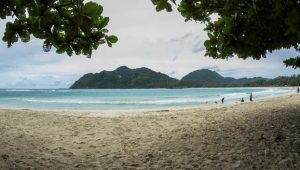 pantai lampuuk aceh