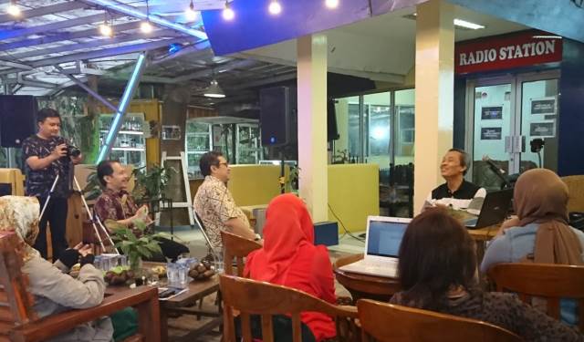 Pelatihan Siaran Radio Penyiar RKSB Maja FM Bandung