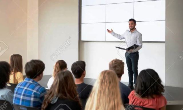 Teknik Public Speaking untuk Guru