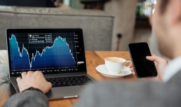Peran Broker Forex dalam Trading Online