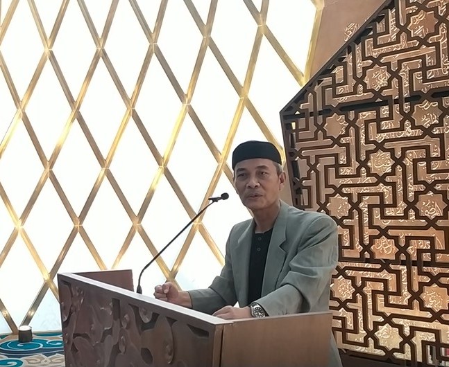 Gestur Tangan Saat Public Speaking