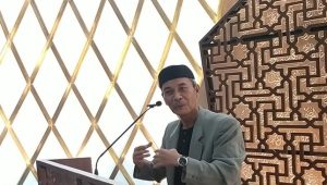Gestur Tangan Saat Public Speaking